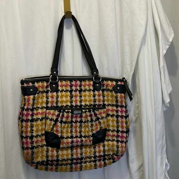 Coach Handbags - Coach Daisy Wool Tweed Plaid Emma Tote F25083